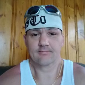 Meet your Posher, Brady